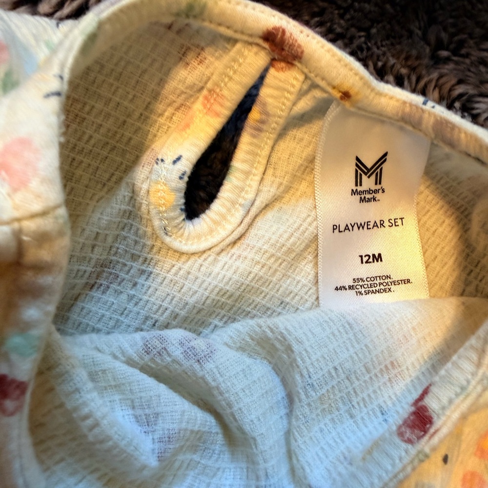 Floral Kids Matching Set - Picture 2 of 3